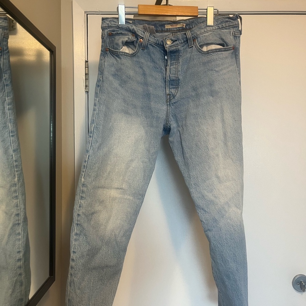 Levi’s Wedgie Straight Jeans